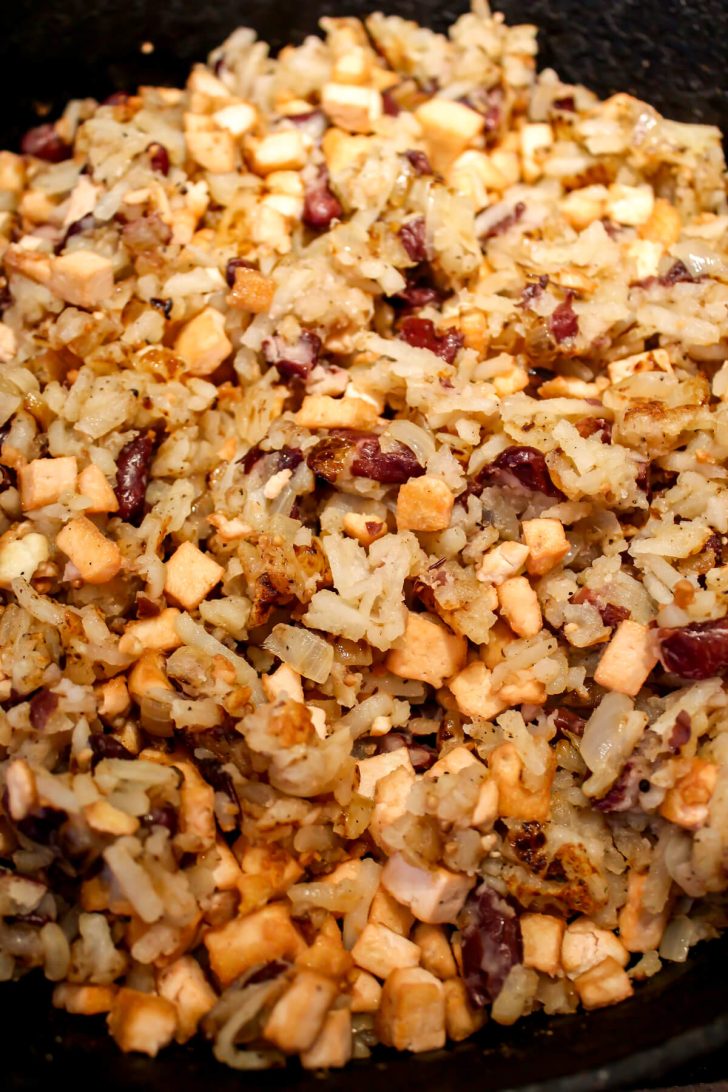 Vegan corned beef hash with tofu and kidney beans.