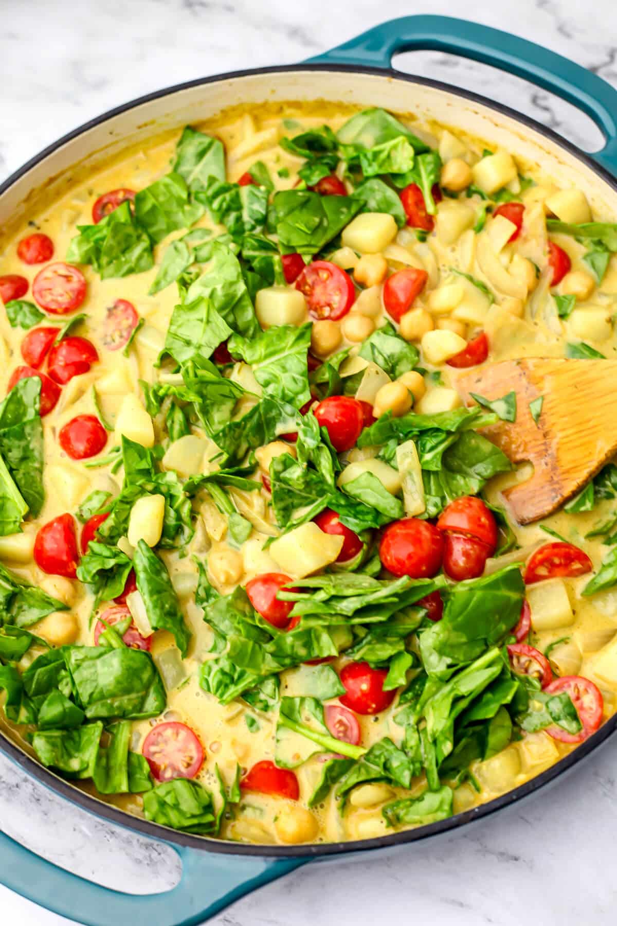 Chickpea Potato Spinach Curry - The Hidden Veggies