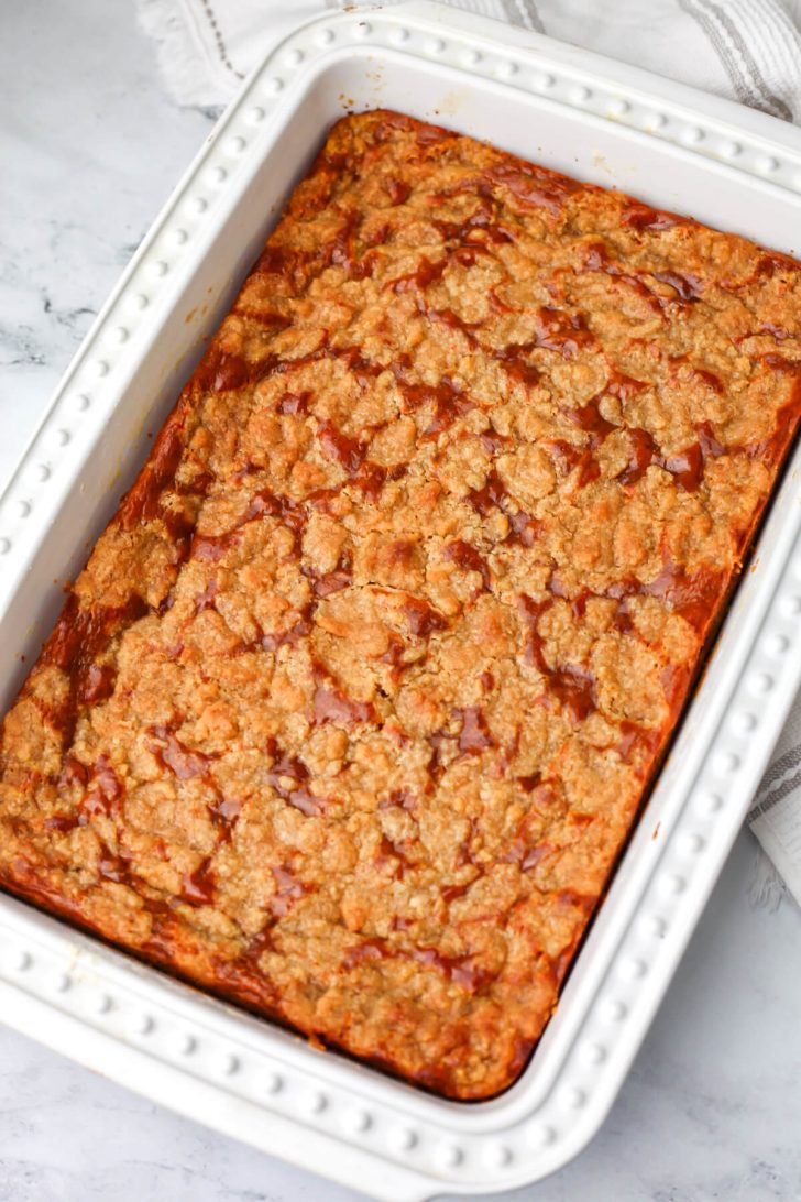 A top view of the vegan pumpkin pie cake after baking.